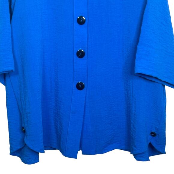 Yushi Size XL Made in USA Blue Large Buttons Lagen Look Blouse - Picture 4 of 7